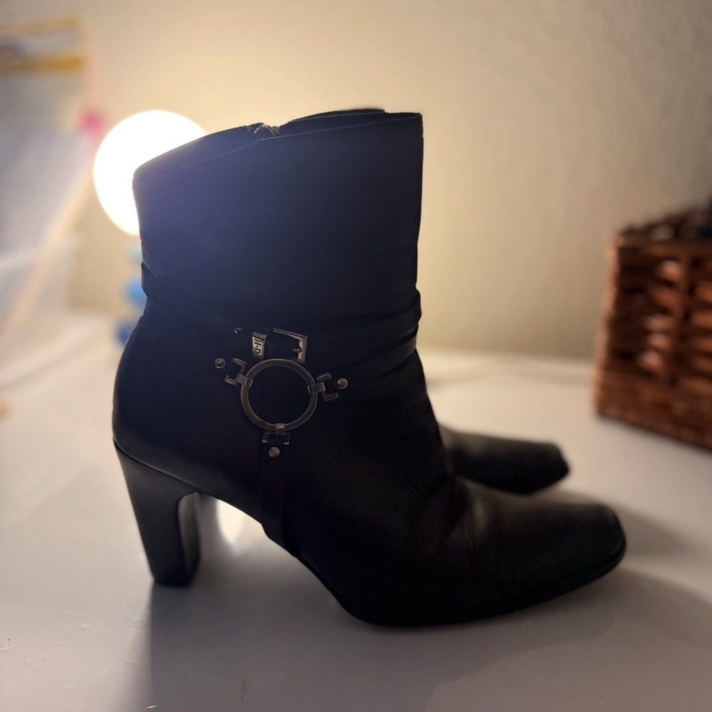 Harley Davidson Black Heeled Boots with Buckle Detail